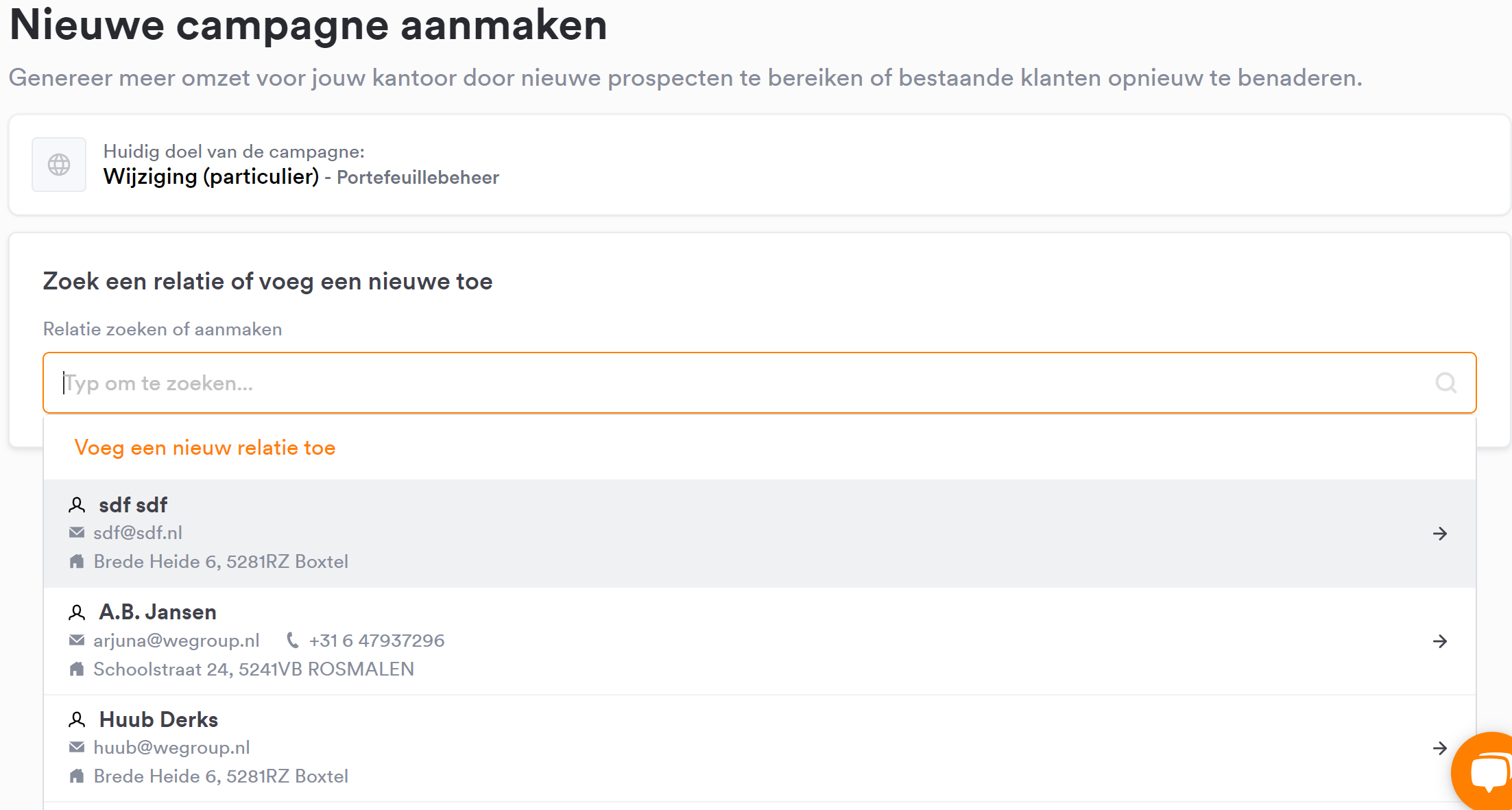 Stap waarin je relaties toevoegt of een nieuwe relatie aanmaakt voor de campagne